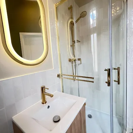 Grey 1 Apartman *