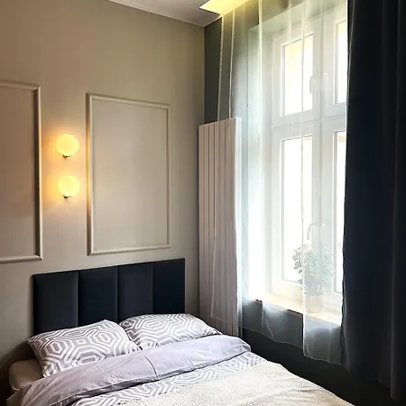 Apartman Grey 1 *