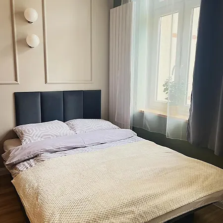 Grey 1 Apartment Poznan